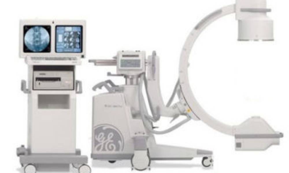 GE OEC 9800 C kollu floroskopi cihazı